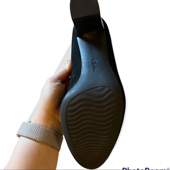 Clarks Artisan Block Suede Heels - Picture 2 of 7